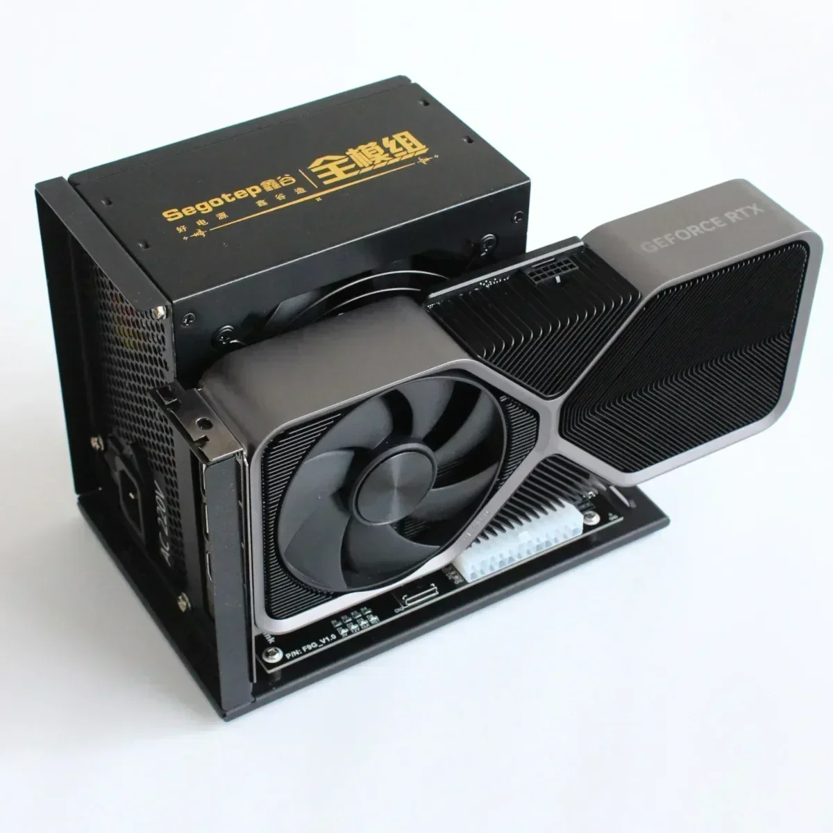 EGPU OCuLinkドック PCI-e 4.0 X4対応 - Oculink Gpu Dock Station のレビューと価格